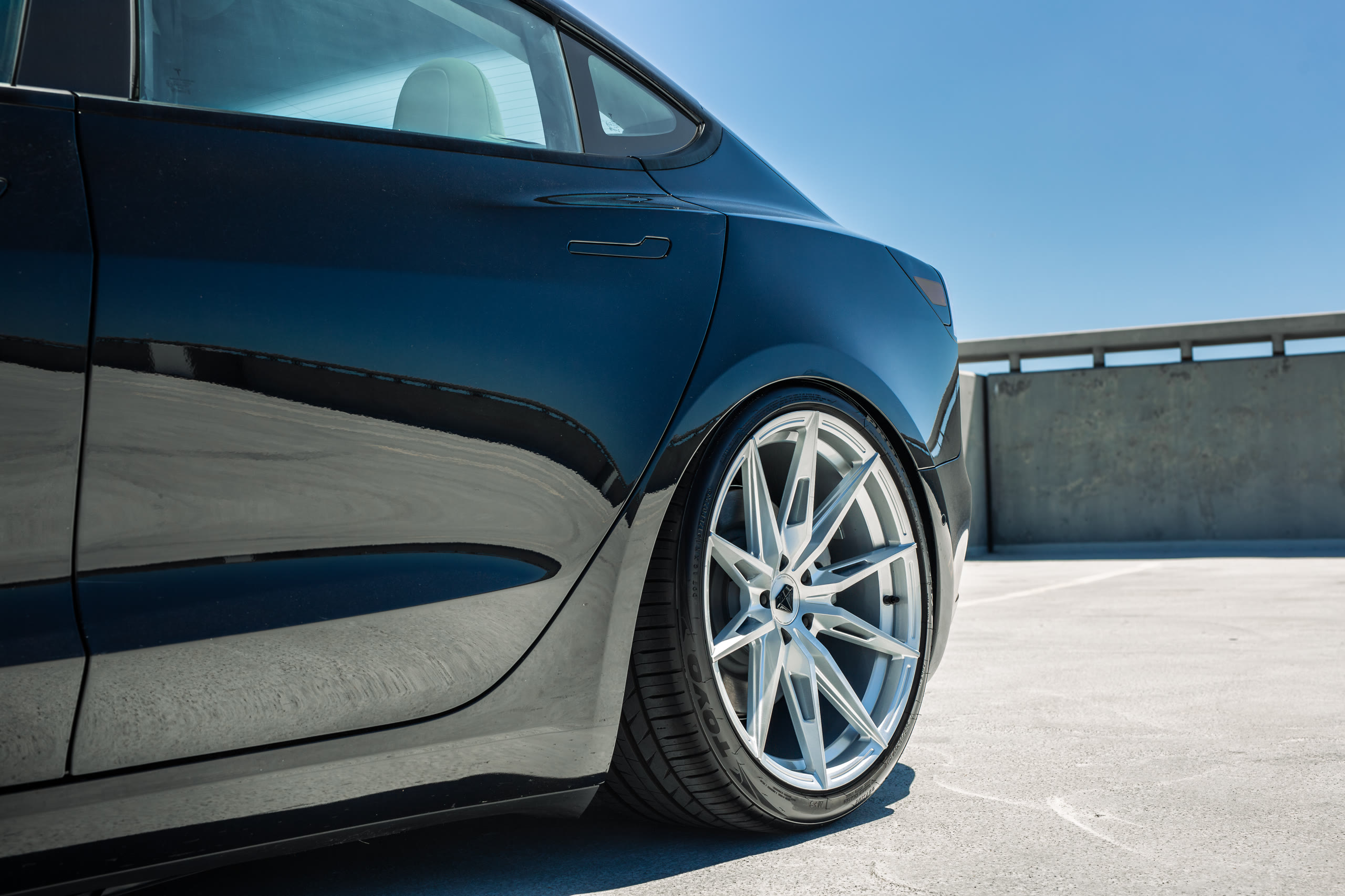 Blaque Diamond Wheels — Fitments, Tesla Model 3, BD-F29 — still 22
