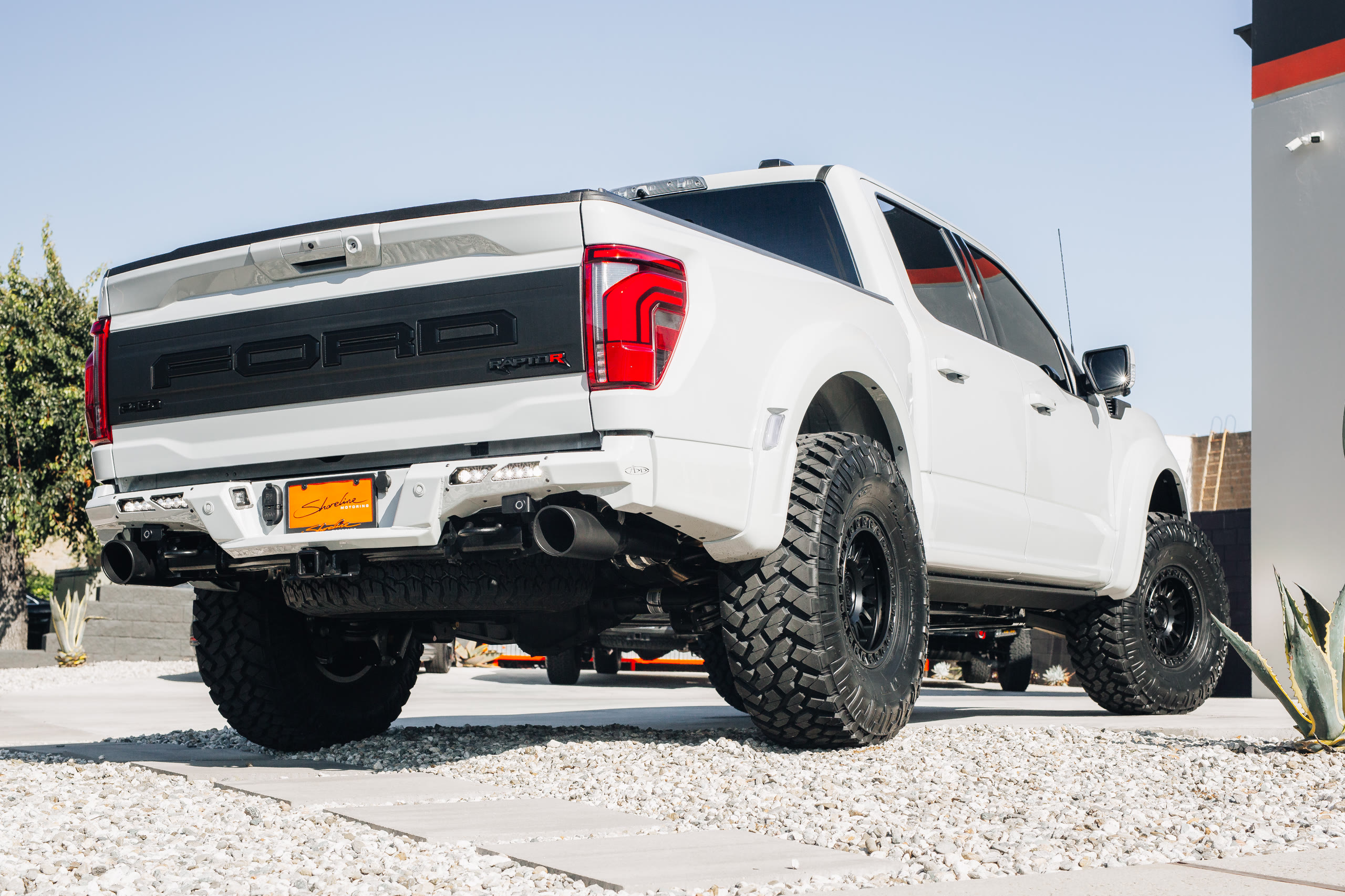 Shoreline Motoring — Builds, Ford F-150 Raptor R — still 10