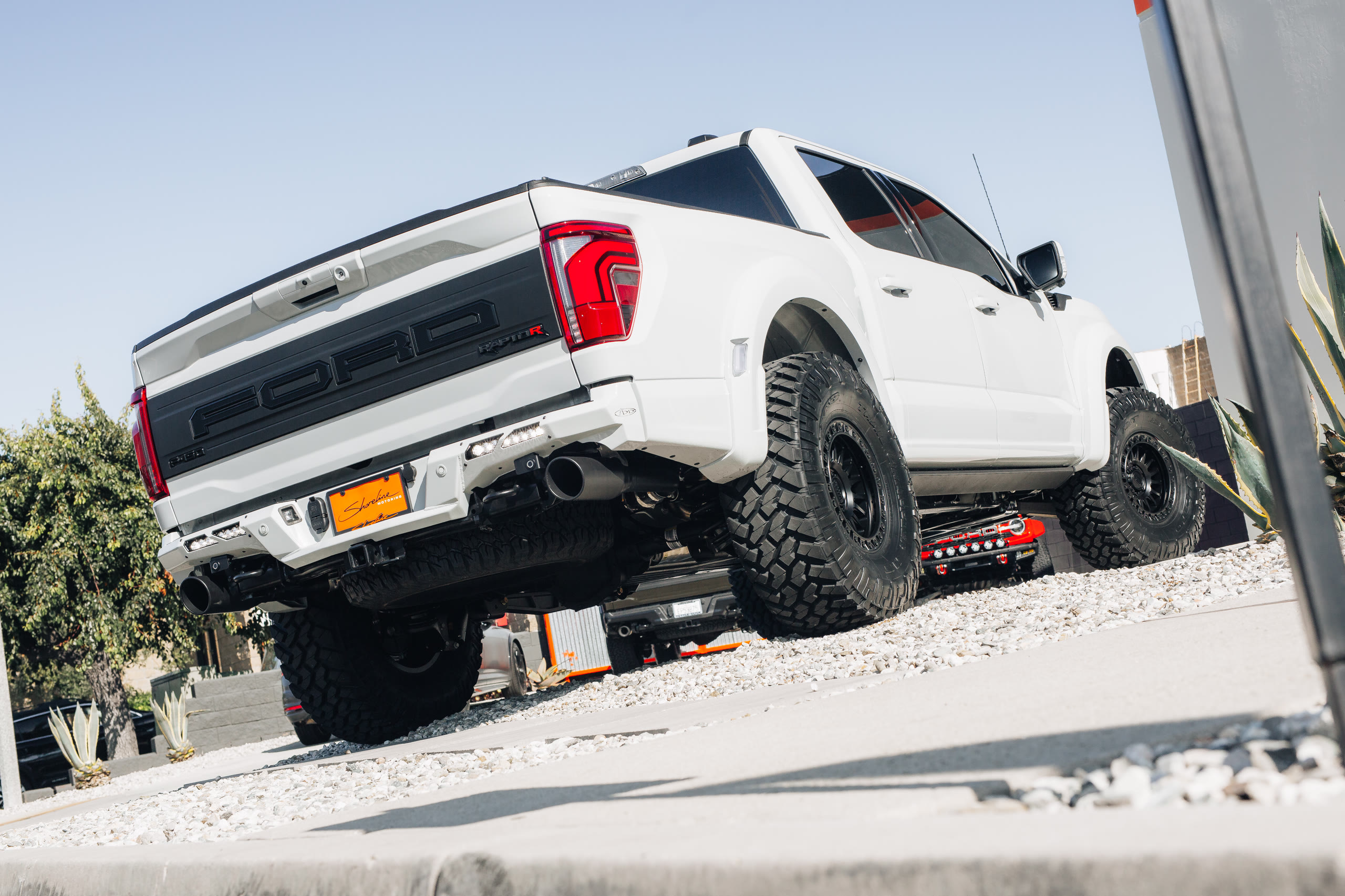Shoreline Motoring — Builds, Ford F-150 Raptor R — still 11