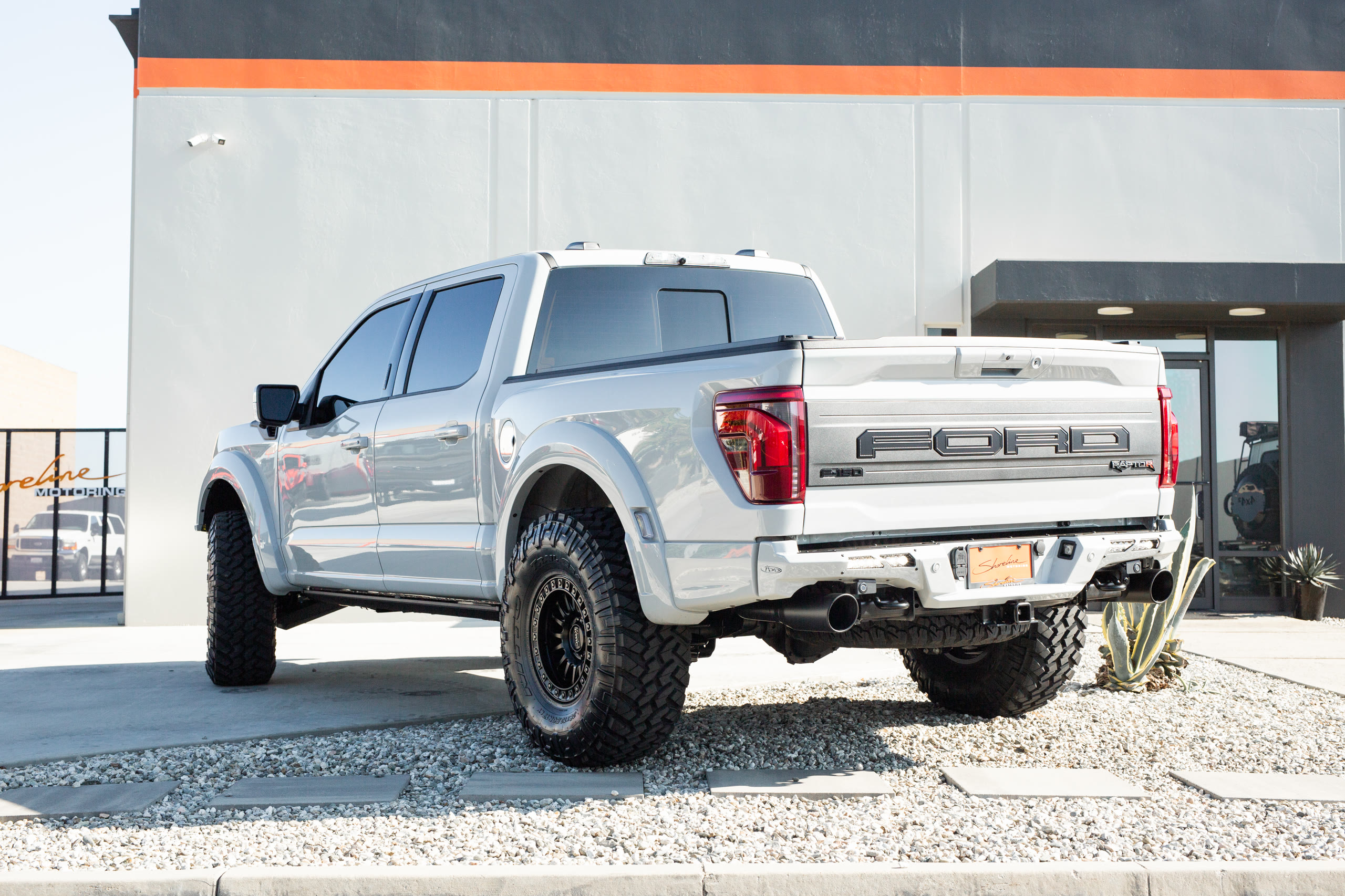 Shoreline Motoring — Builds, Ford F-150 Raptor R — still 13