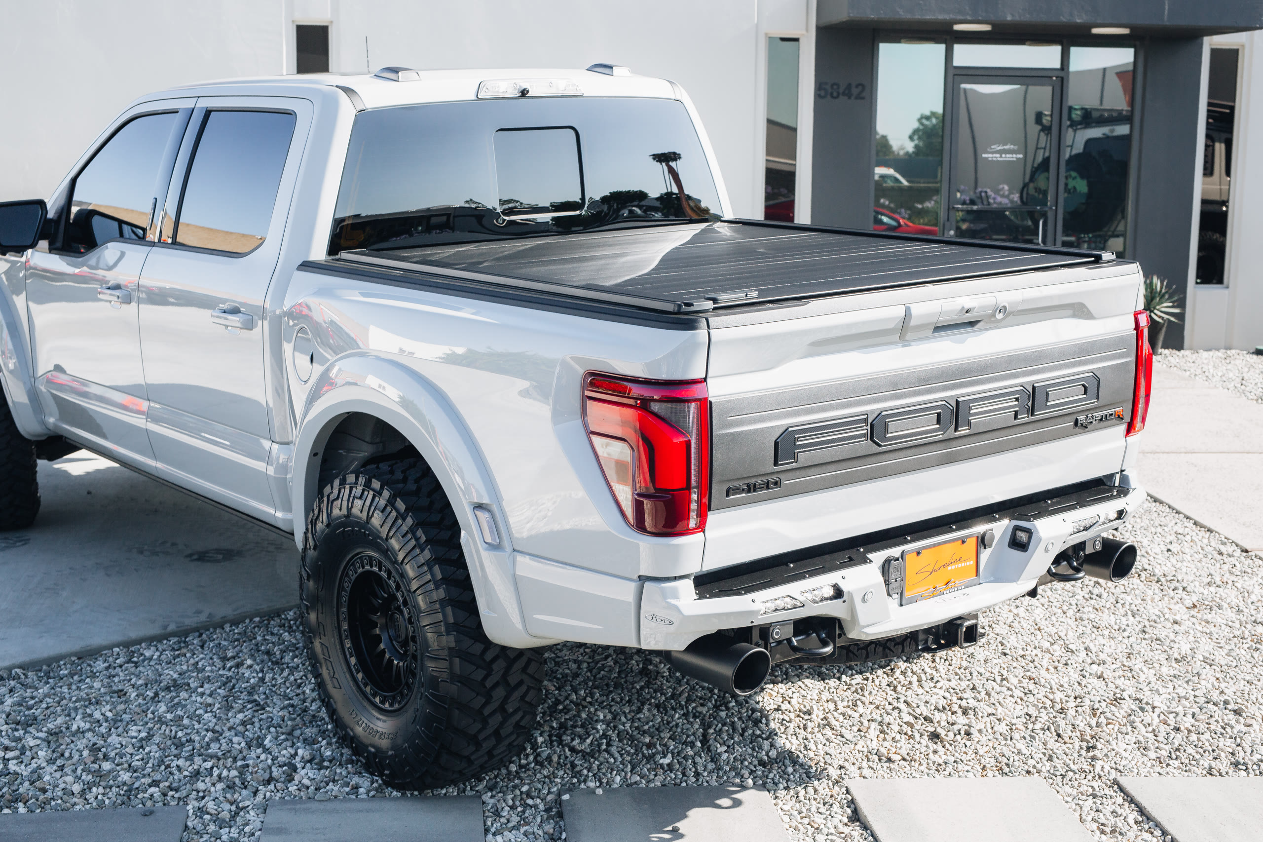 Shoreline Motoring — Builds, Ford F-150 Raptor R — still 14