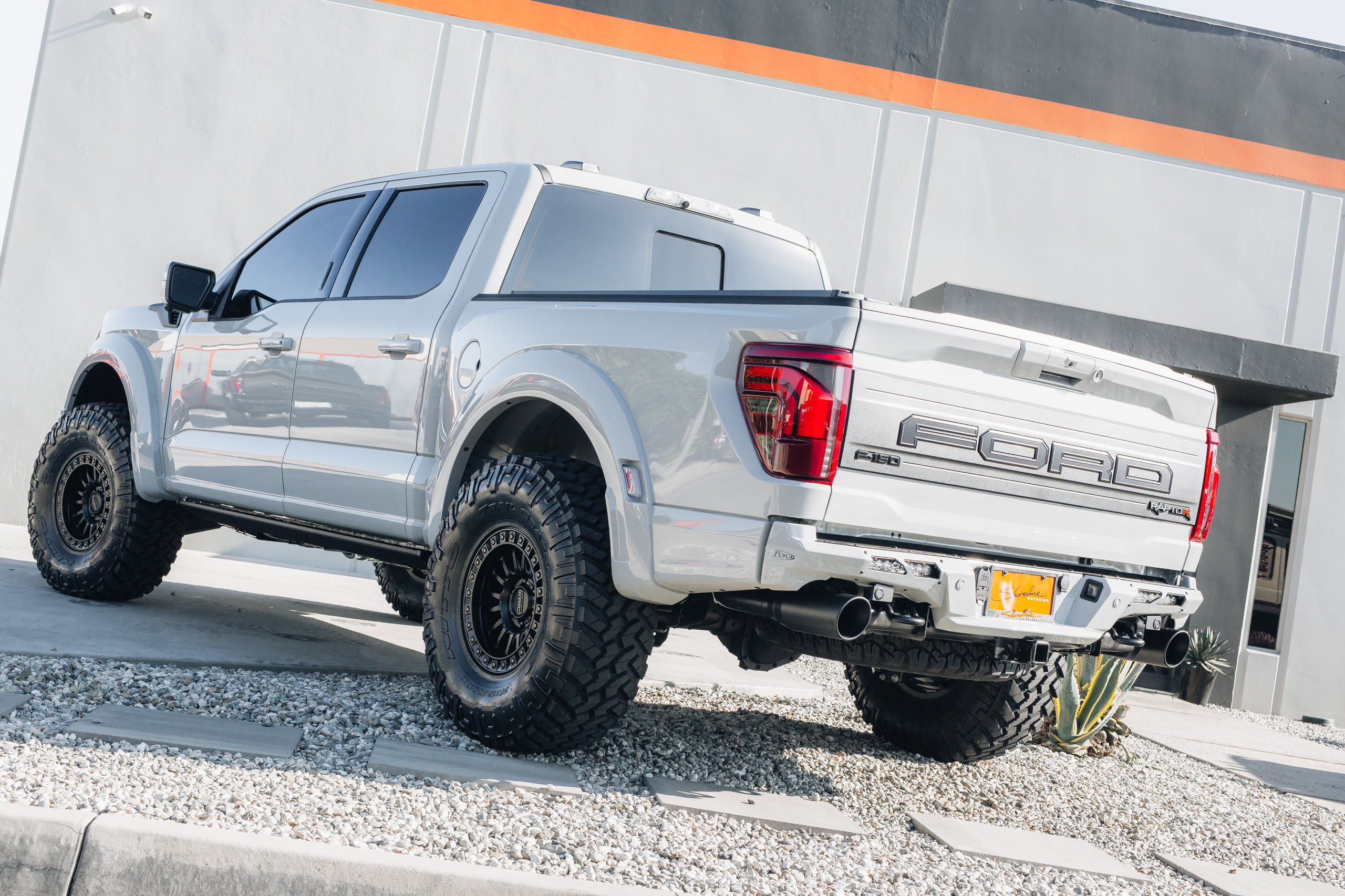 Shoreline Motoring — Builds, Ford F-150 Raptor R — still 19