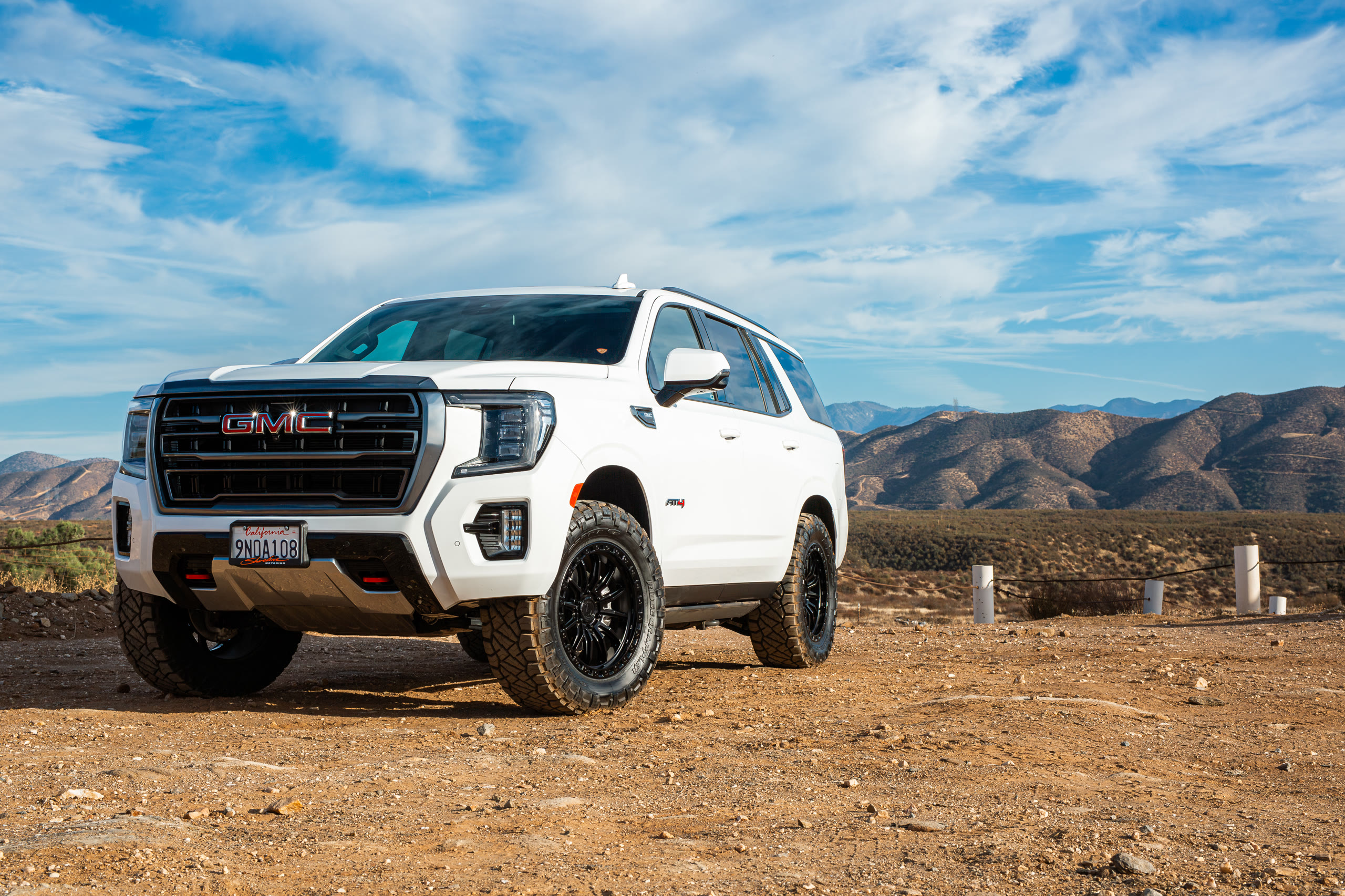 Shoreline Motoring — Builds, GMC Yukon AT4, Arena Wheels — still 1