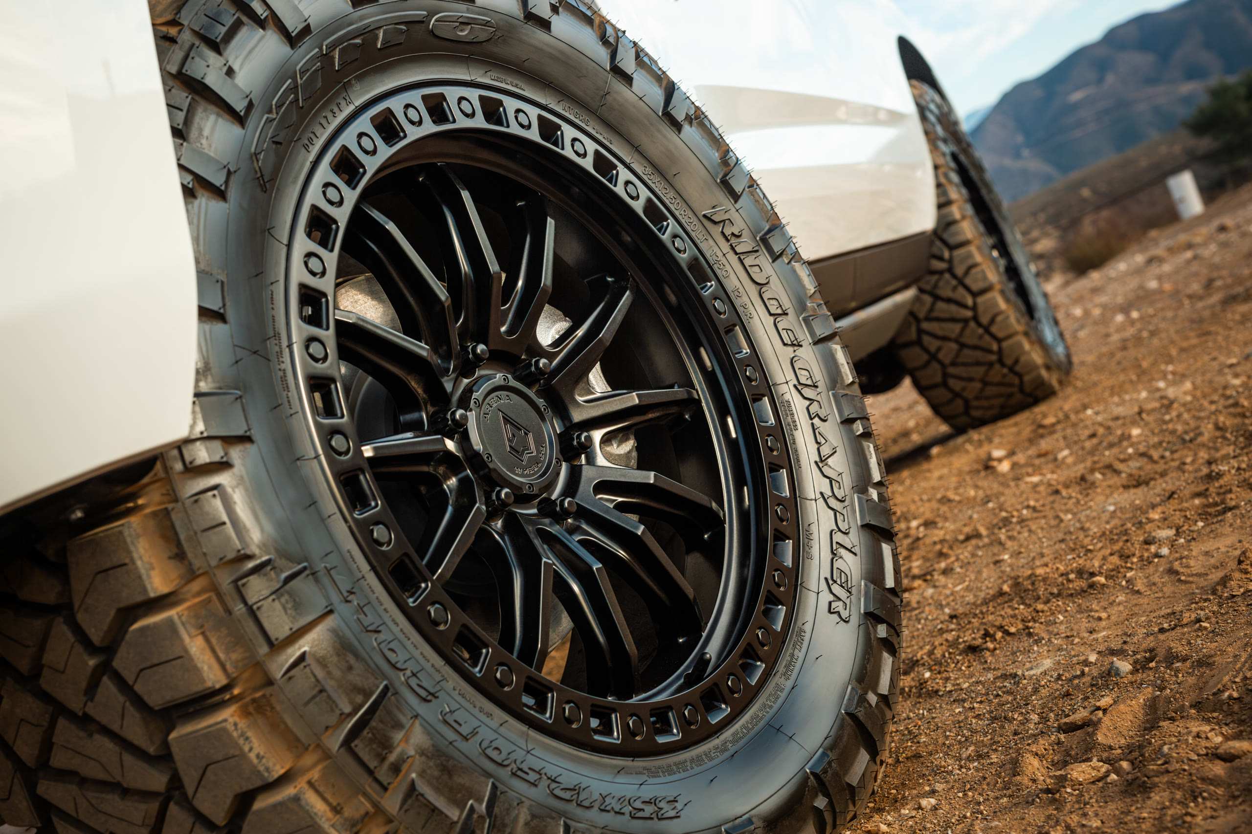 Shoreline Motoring — Builds, GMC Yukon AT4, Arena Wheels — still 4